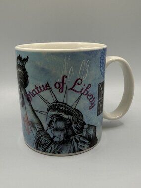 Barnes & Noble 'Statue of Liberty' Large Mug 2007
